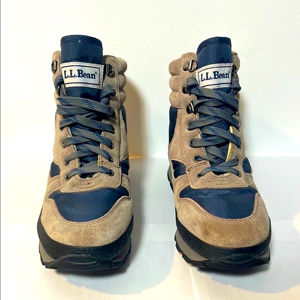 L.L.Bean Women’s High-Top Thinsulate Boots - Navy & Tan